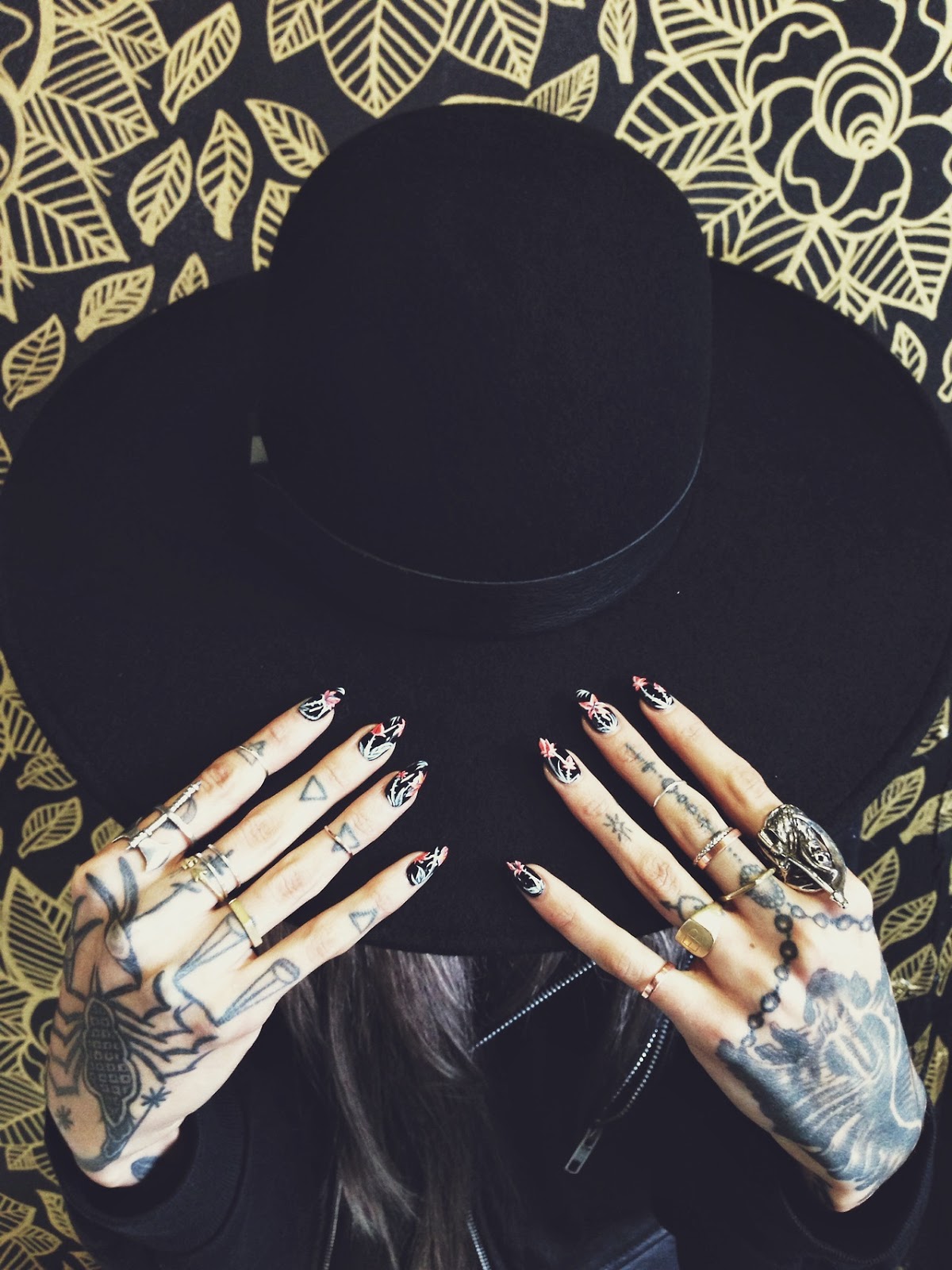 manos sombreros tattoo15